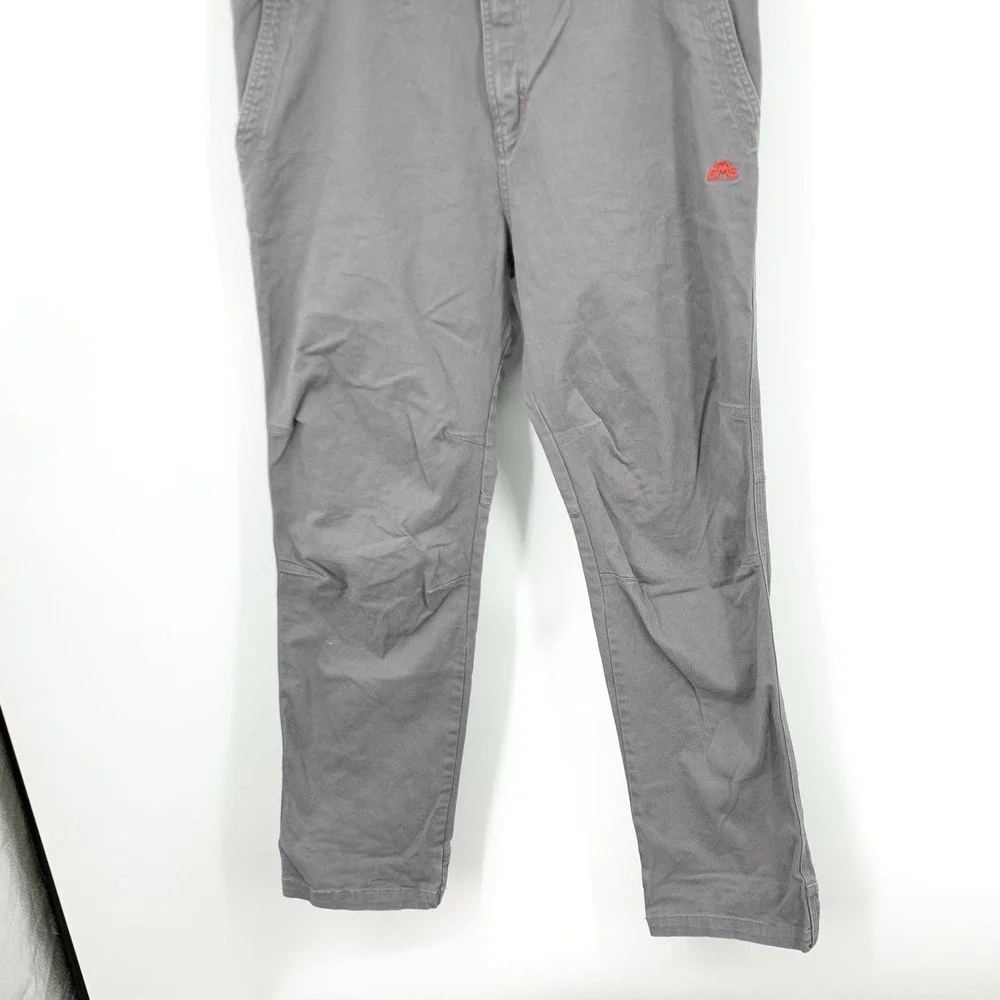 EMS Eastern‎ Mountain Sports Men Size 36 x 30 Pants Gray Canvas Khakis Straight